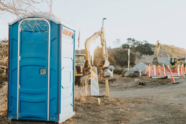 Porta potty delivery and setup in Schulenburg, TX